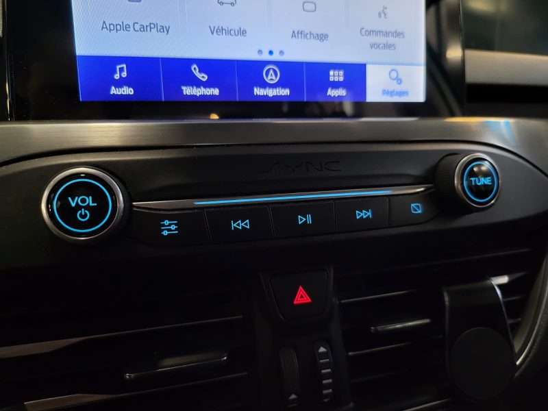 FORD FOCUS 1.0 EcoBoost 125cv TITANIUM / SUIVI FORD / CARPLAY / AIDE AU PARKING AV+AR / KEY LESS /  