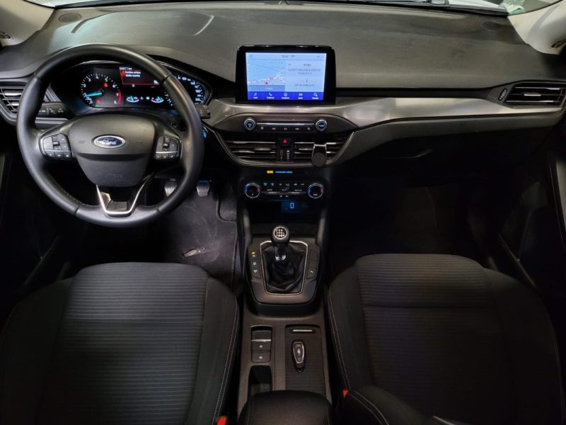 FORD FOCUS 1.0 EcoBoost 125cv TITANIUM / SUIVI FORD / CARPLAY / AIDE AU PARKING AV+AR / KEY LESS /  