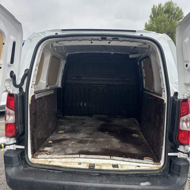 CITROEN BERLINGO M L1 650KG BLUEHDI 100 CV CLUB Garantie 12 Mois TVA Récup PRIX Affiché TTC