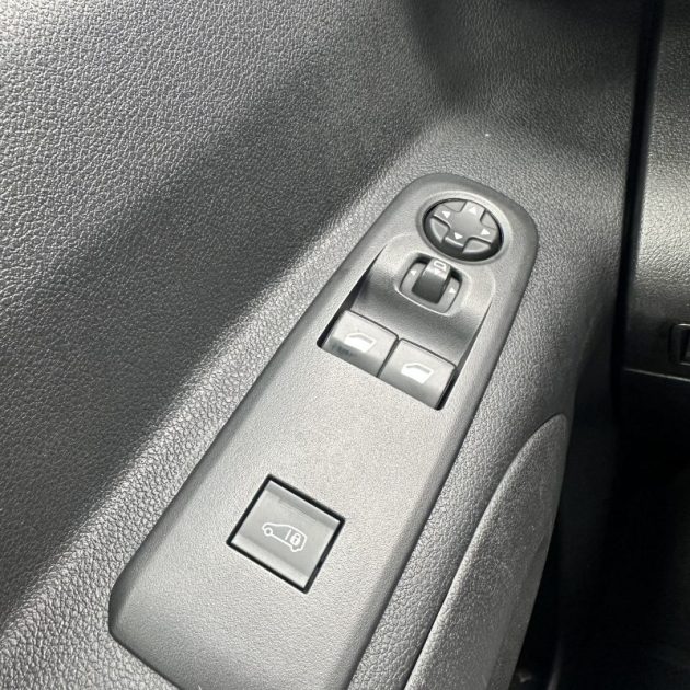 CITROEN BERLINGO M L1 650KG BLUEHDI 100 CV CLUB Garantie 12 Mois TVA Récup PRIX Affiché TTC