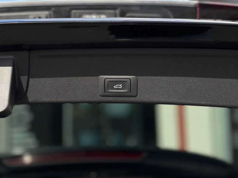 AUDI A4 AVANT 2.0 40 TFSI ULTRA 190 S TRONIC GARANTIE 6 MOIS