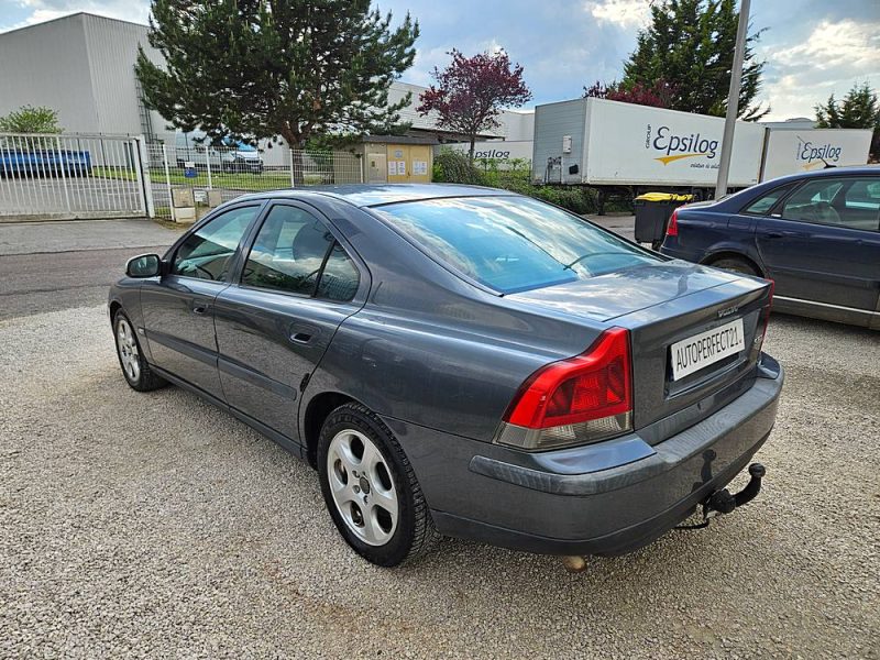 VOLVO S60 2003