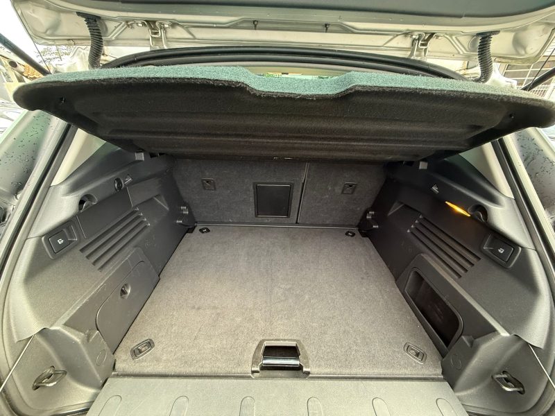 PEUGEOT 3008 2016