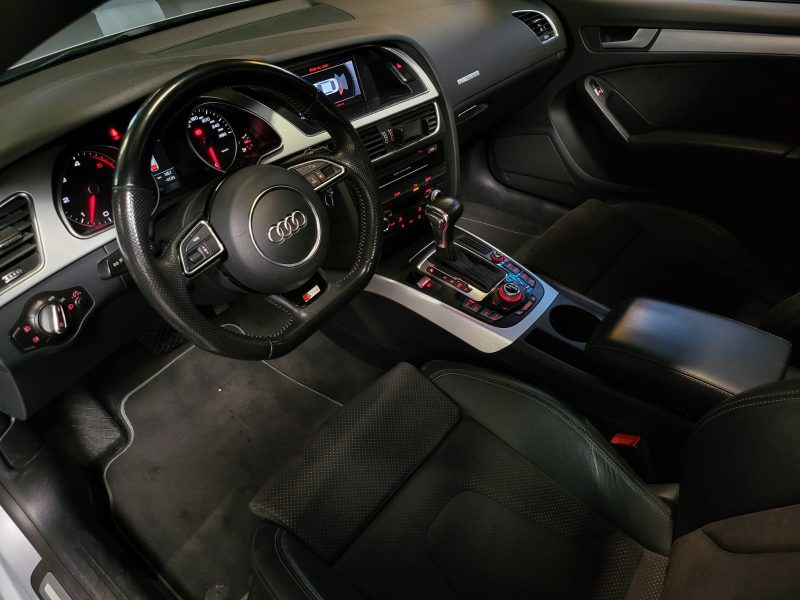 AUDI A5 SPORTBACK 3.0 TDi 204cv S LINE / 2EME MAIN / TOIT OUVRANT / ENTRETIEN COMPLET / CLIM AUTO / 