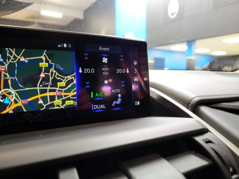 LEXUS NX 300H 2.5 VVT-i 197cv PACK BUSINESS / SUIVI LEXUS / 2EME MAIN / CARPLAY / CAMERA DE RECUL / 