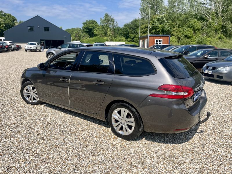 PEUGEOT 308 2016