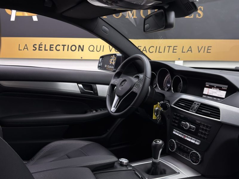 MERCEDES Classe C 200 Phase 2 Coupé 184 CGI BlueEFFICIENCY