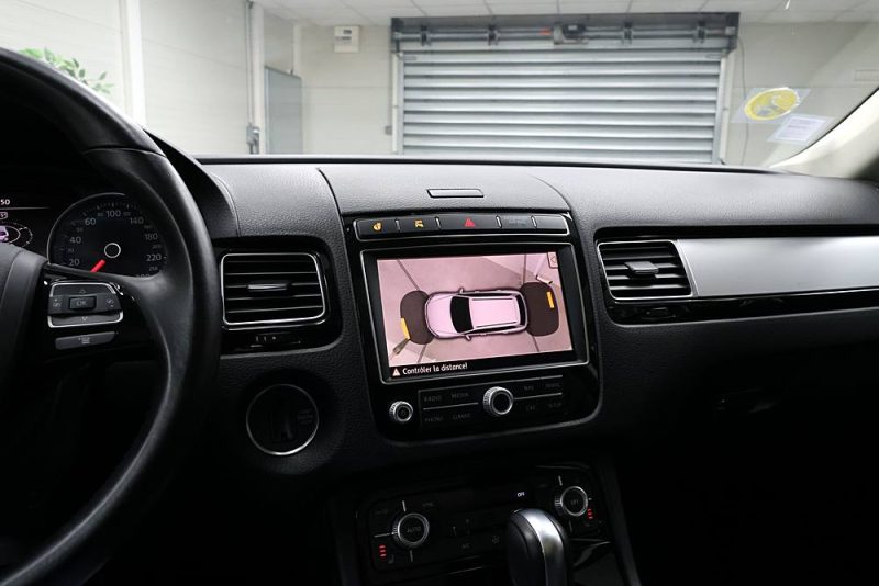 VOLKSWAGEN Touareg 2014