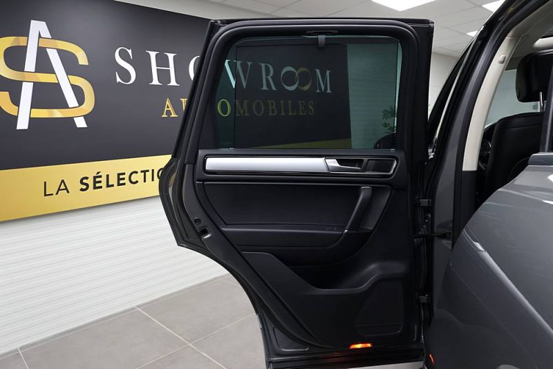 VOLKSWAGEN Touareg 2014