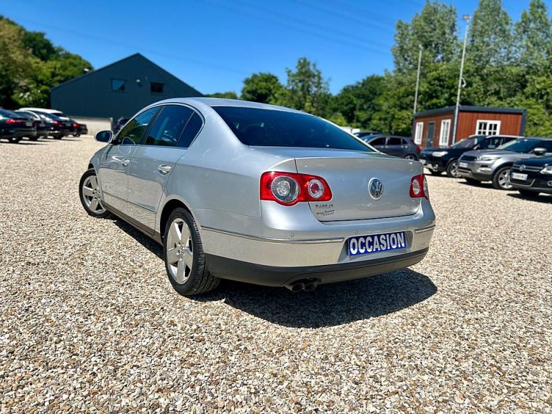 VOLKSWAGEN PASSAT 2.0 tdi 110 cv B6 Berline 1ER Main