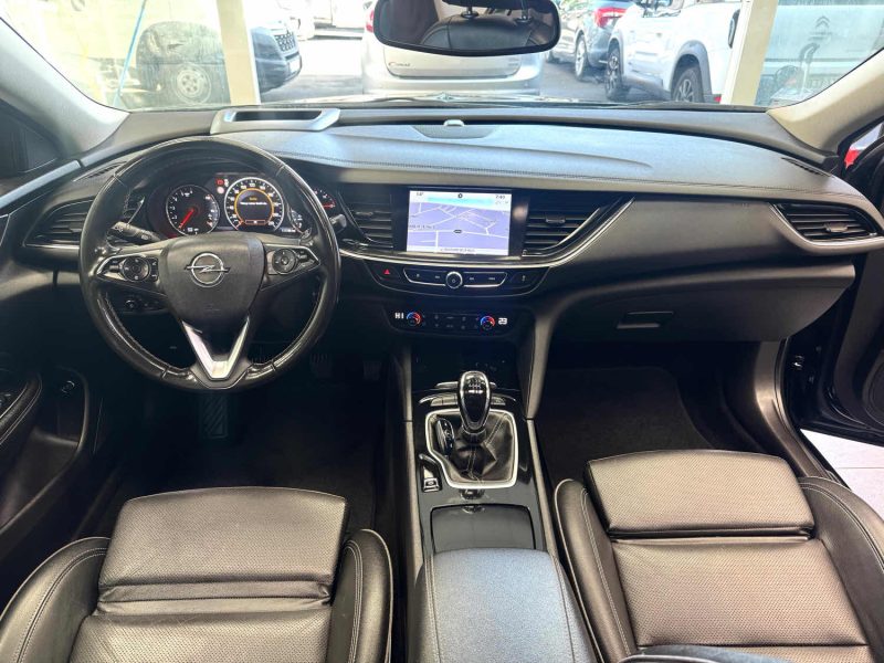 OPEL INSIGNIA SPORTS TOURER 2018
