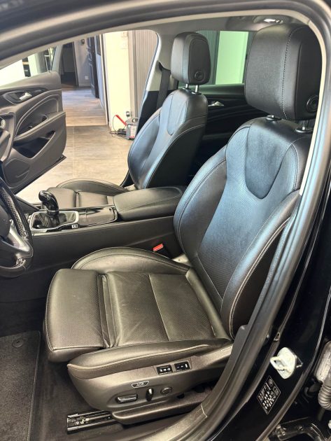 OPEL INSIGNIA SPORTS TOURER 2018