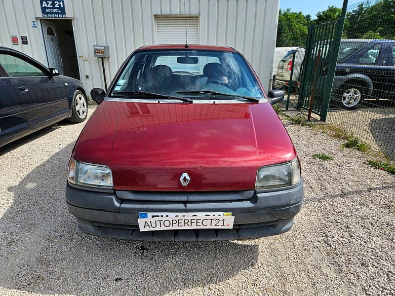 RENAULT CLIO 1996
