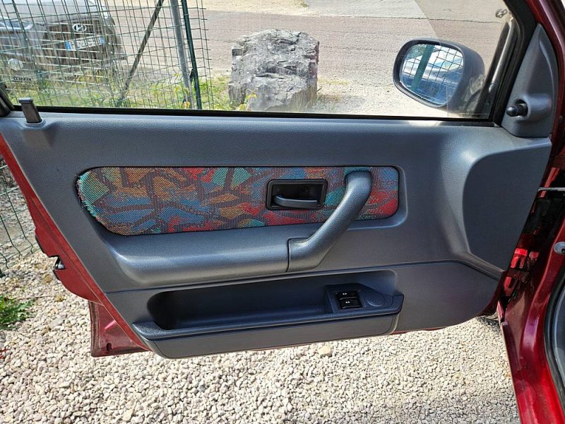 RENAULT CLIO 1996