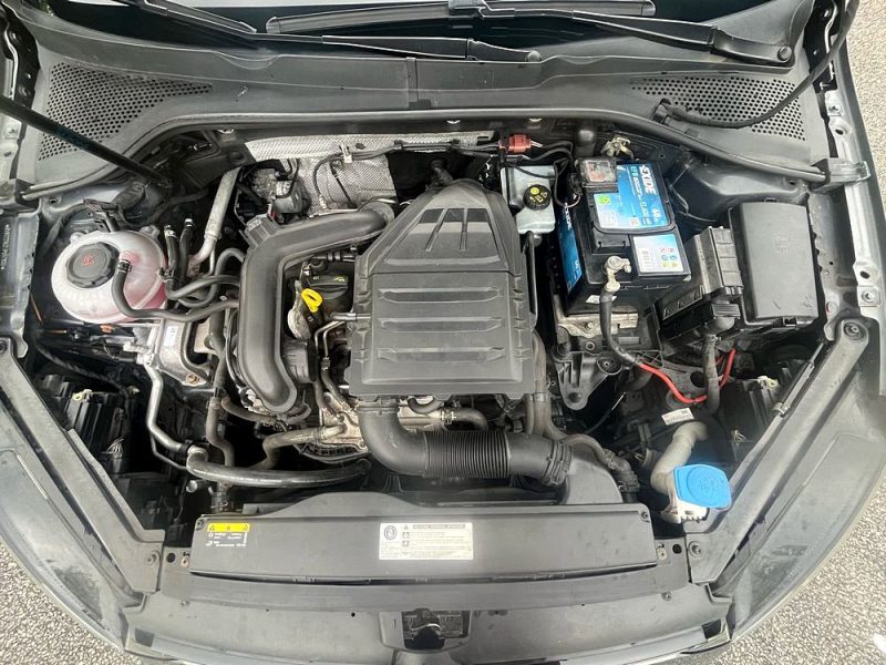 VOLKSWAGEN GOLF 2018 1.0 TSI BLUEMOTION