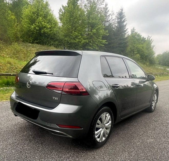 VOLKSWAGEN GOLF 2018 1.0 TSI BLUEMOTION