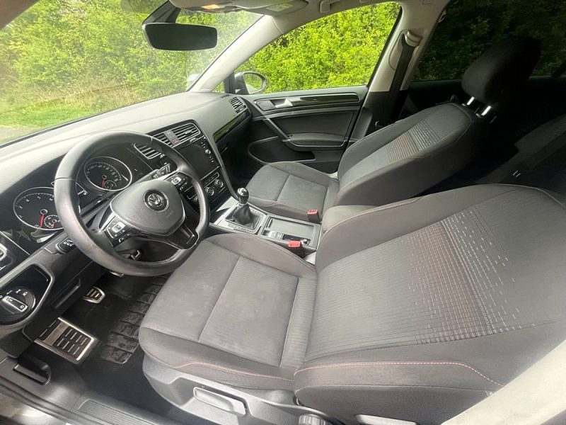 VOLKSWAGEN GOLF 2018 1.0 TSI BLUEMOTION