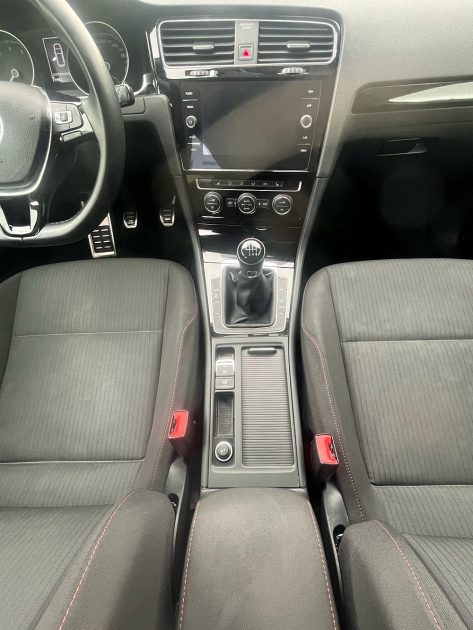 VOLKSWAGEN GOLF 2018 1.0 TSI BLUEMOTION