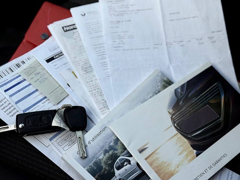 PEUGEOT 207+ 1.4 HDi 70 ch FAP Blue Lion - Clim / Régulateur / Limiteur / Révisée & Garantie 6 Mois.