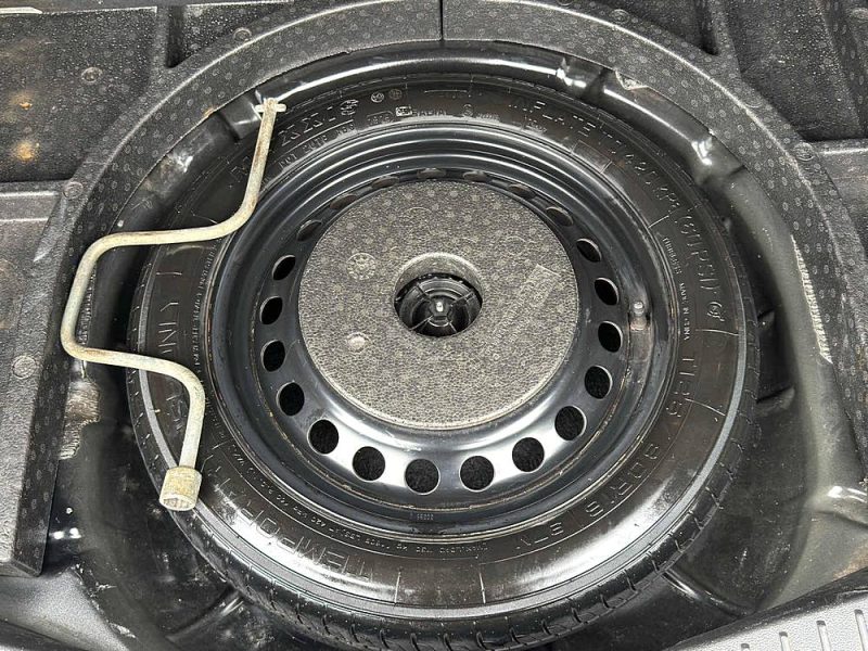 FORD C-MAX 1.5 TDCI 120 S&S TITANIUM