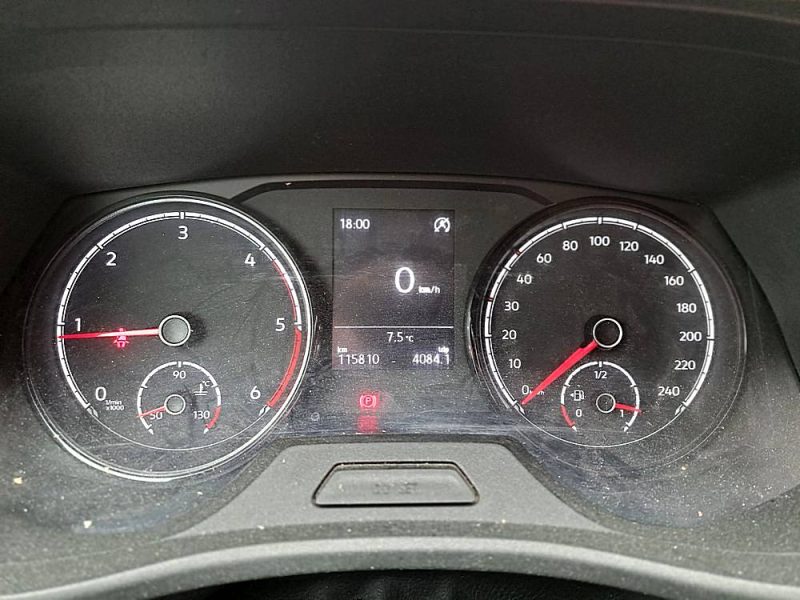 VOLKSWAGEN TRANSPORTER 2020