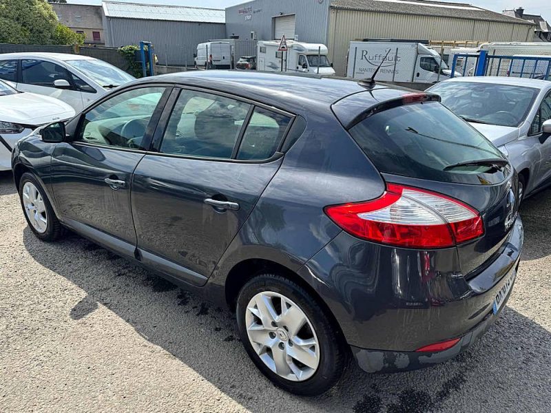 RENAULT MEGANE 1.5 DCI 110 EDC