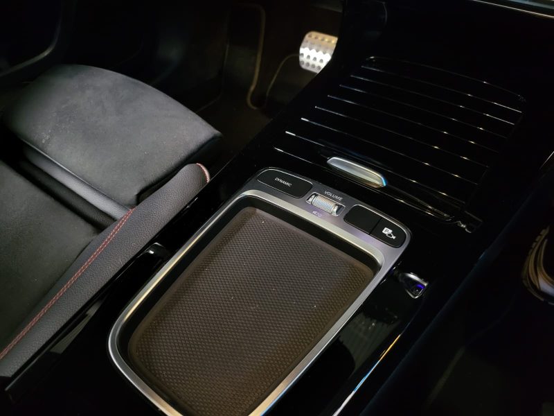 MERCEDES CLASSE A 200d 150cv AMG LINE 8G-DCT /TOIT OUVRANT /CARPLAY /FOCAL /SIEGES ELECTRIQUES A MEM