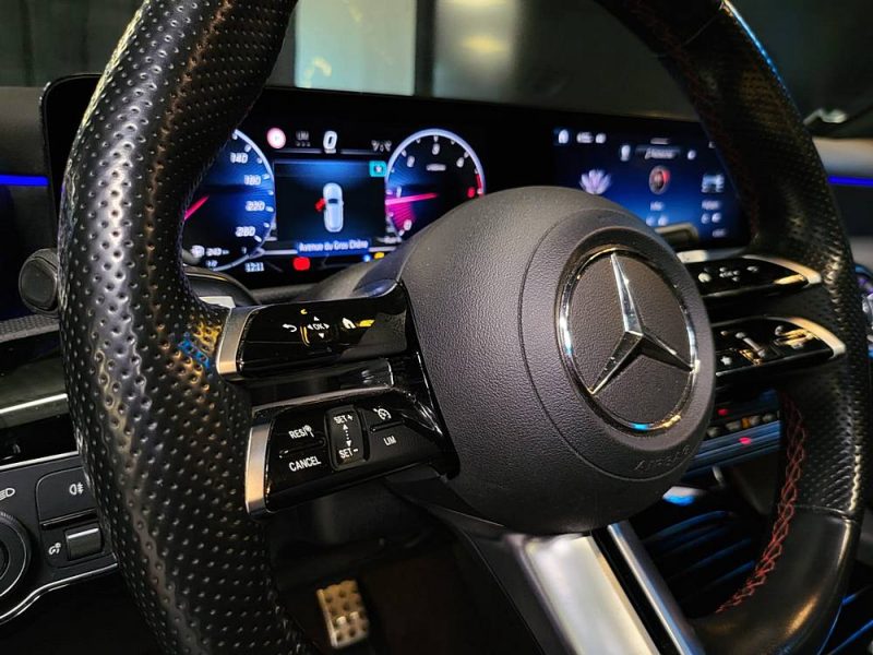 MERCEDES CLASSE A 200d 150cv AMG LINE 8G-DCT /TOIT OUVRANT /CARPLAY /FOCAL /SIEGES ELECTRIQUES A MEM