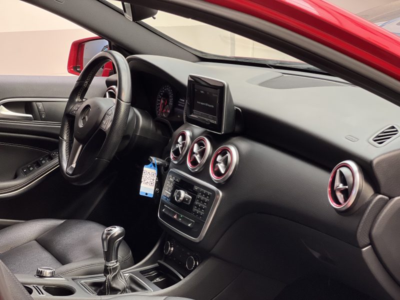 MERCEDES -BENZ CLASSE A 180 BLUEEFFICIENCY EDITION INTUITION 122CH