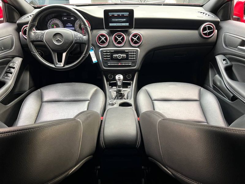 MERCEDES -BENZ CLASSE A 180 BLUEEFFICIENCY EDITION INTUITION 122CH