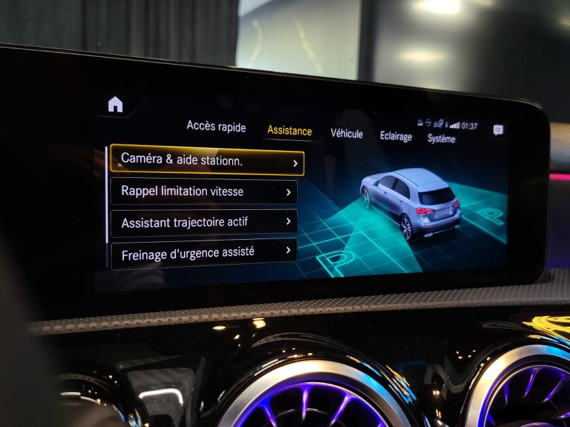 MERCEDES CLASSE A200 163cv AMG LINE /TOIT OUVRANT /SIEGES CHAUFFANTS /CARPLAY /VIRTUAL COCKPIT 