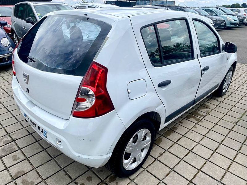 DACIA SANDERO 1.4i 75 ch GPL