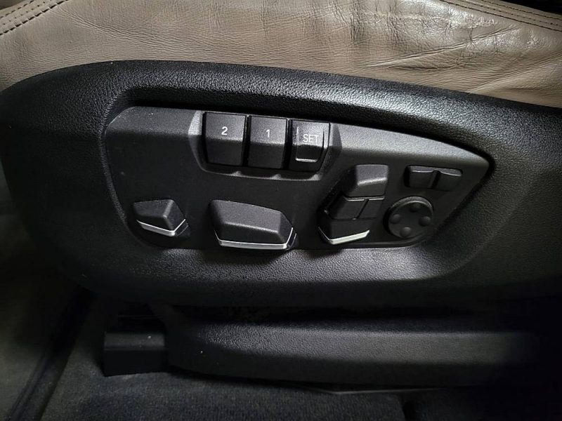 BMW X5 M50d xDrive 3.0d 381cv F15 /TOIT OUVRANT + HARMAN KARDON + SIEGES CUIR /