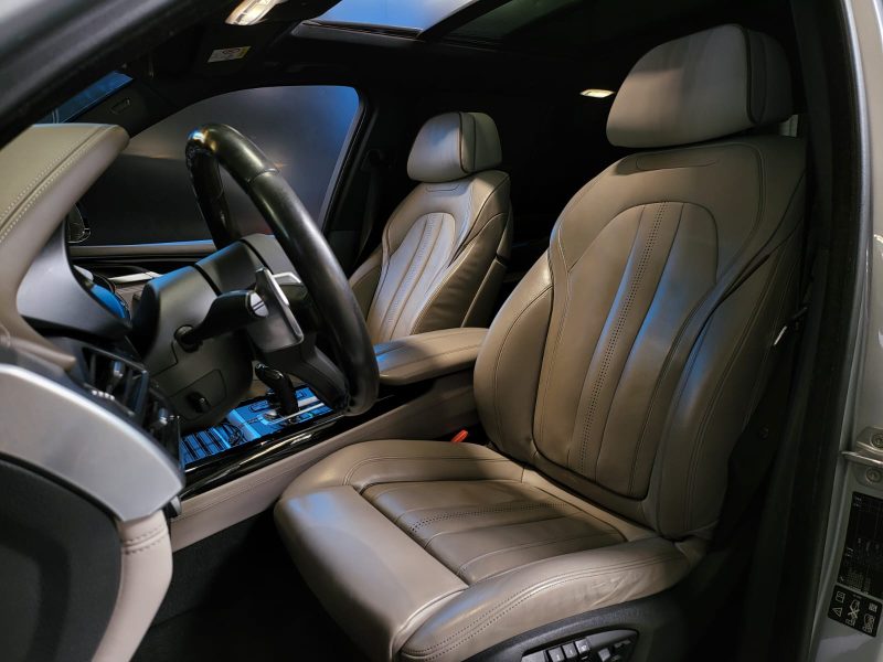 BMW X5 M50d xDrive 3.0d 381cv F15 /TOIT OUVRANT + HARMAN KARDON + SIEGES CUIR /
