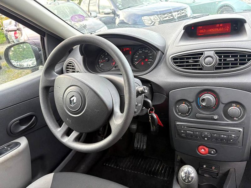  Renault CLIO III 1.2 16V 75cv ECO2 AUTHENTIQUE garantie, 12 mois