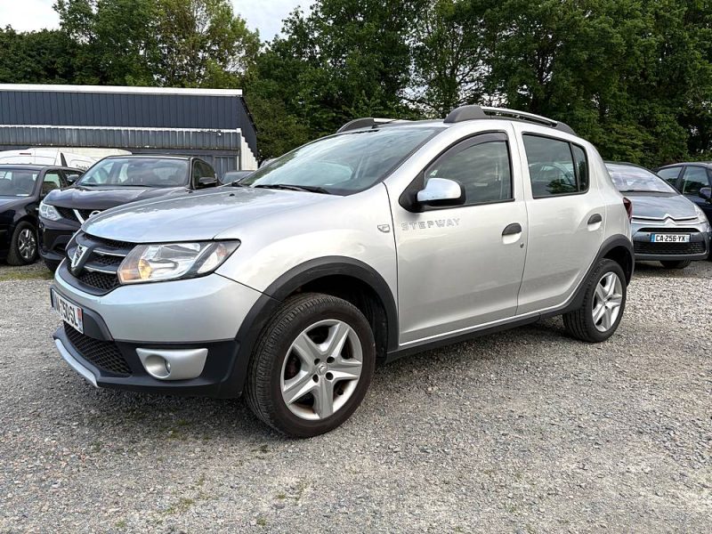 DACIA SANDERO 2013
