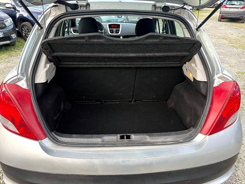 PEUGEOT 207 1.4 HDI 70cv business garantie, 12 mois