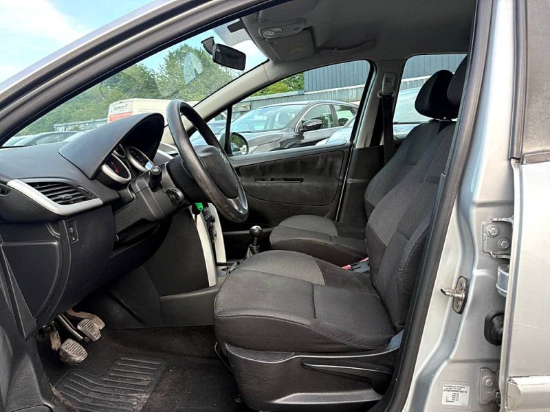 PEUGEOT 207 1.4 HDI 70cv business garantie, 12 mois