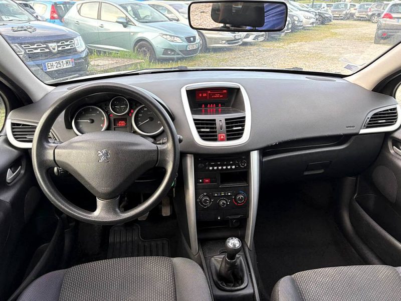 PEUGEOT 207 1.4 HDI 70cv business garantie, 12 mois