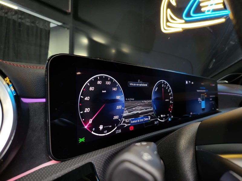 MERCEDES CLASSE CLA 250 e AMG LINE 218CV 8G-DCT / TOIT OUVRANT+ CAMERA 360°+ TETE HAUTE+ BURMASTER /