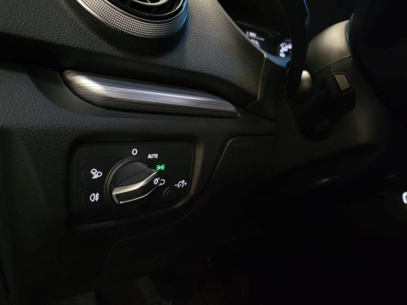 AUDI A3 30 TFSi 116cv SPORTBACK CARPLAY / RADAR DE RECUL / DRIVE SELECT