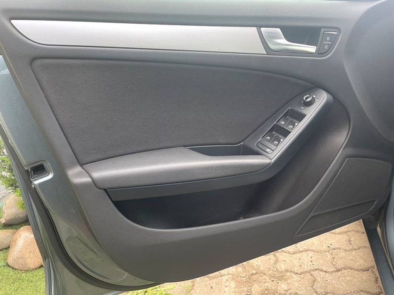 AUDI A5 SPORTBACK GARANTIE 12 MOIS 2010