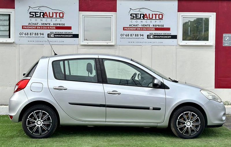 RENAULT CLIO III 1.2 16V 75CV EXPRESSION CLIM - *** REMISE - A PRIX COUTANT !! ***