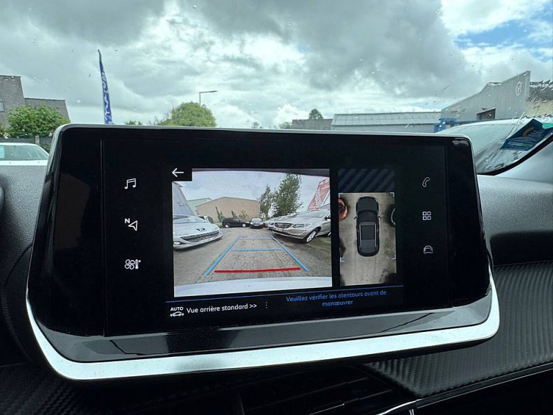 PEUGEOT 2008  1.5 HDI 130 EAT8 \"TVA RECUPERBALE\"