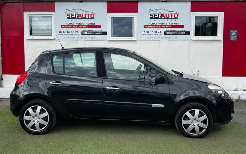 RENAULT CLIO III 2010