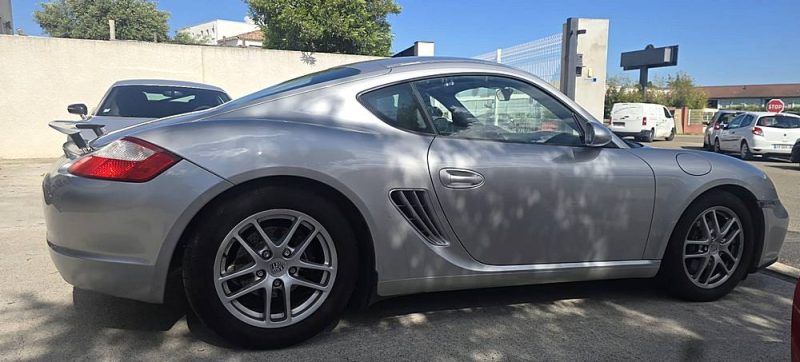 PORSCHE CAYMAN 2.7l 