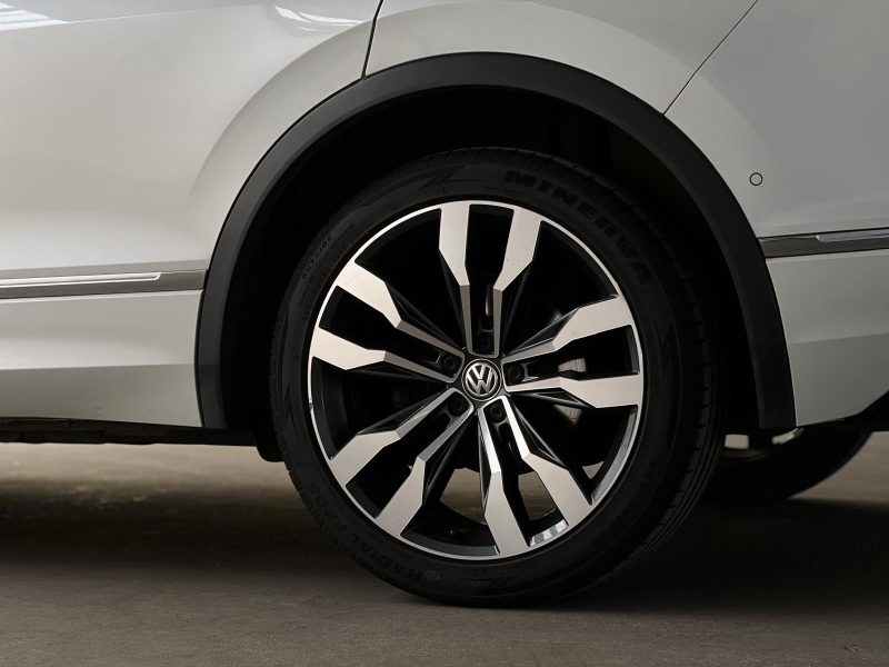 VOLKSWAGEN TIGUAN R-LINE 2.0 TDI 190CH DSG 4MOTION