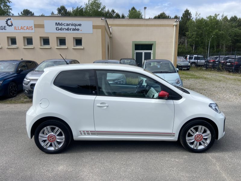 VOLKSWAGEN UP! 1.0 MPI 60CV BEATS AUDIO