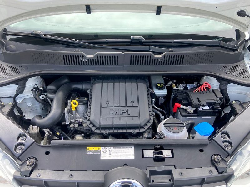 VOLKSWAGEN UP! 1.0 MPI 60CV BEATS AUDIO