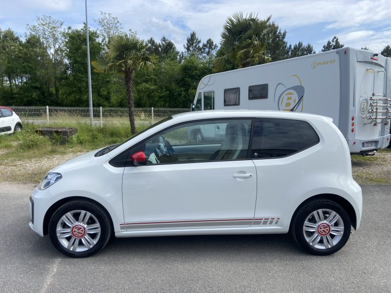 VOLKSWAGEN UP! 1.0 MPI 60CV BEATS AUDIO